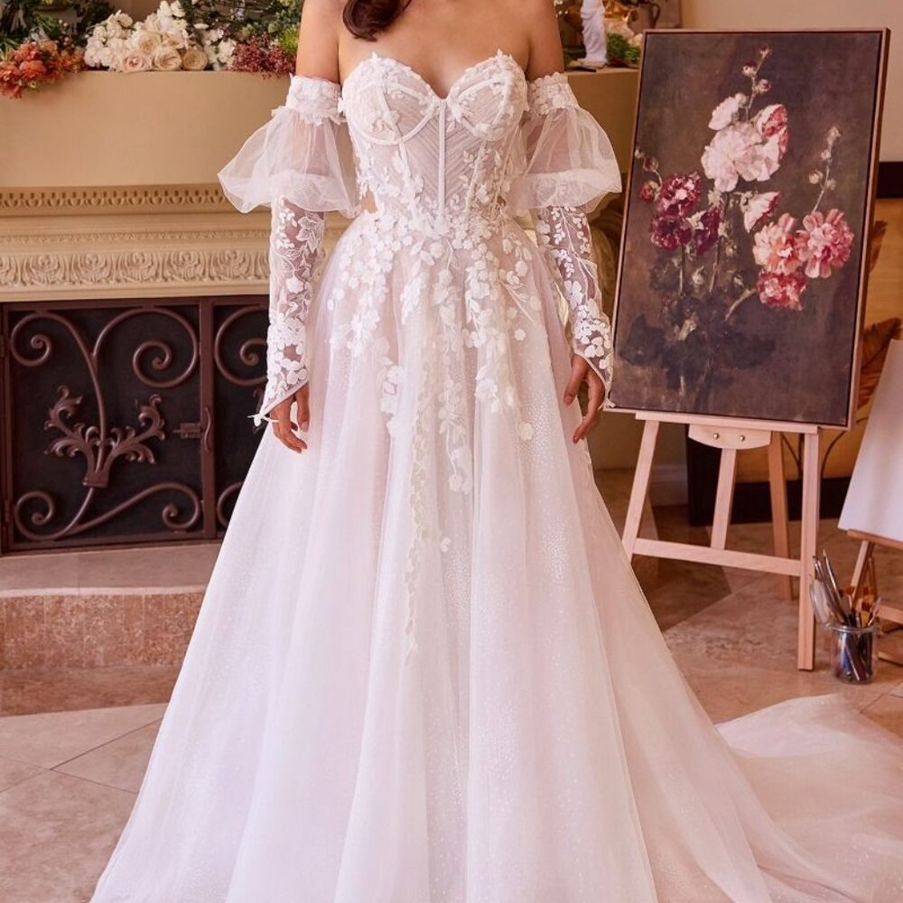 off white wedding dress. Strapless tulle bridal gown.